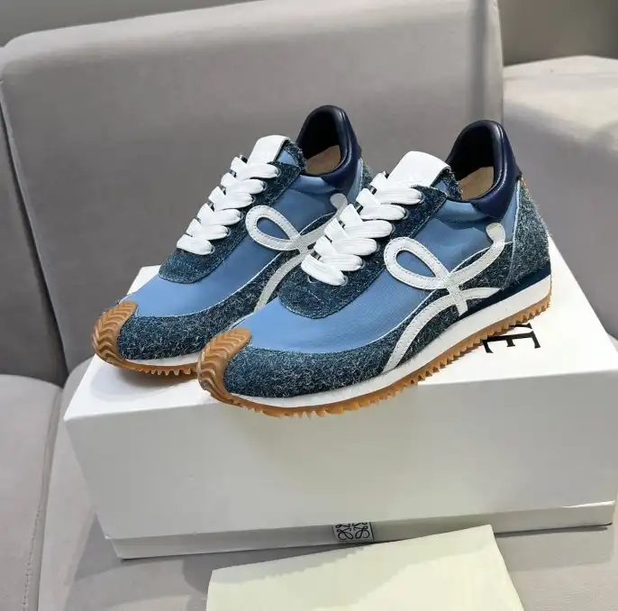 hype Loewe Sneakers