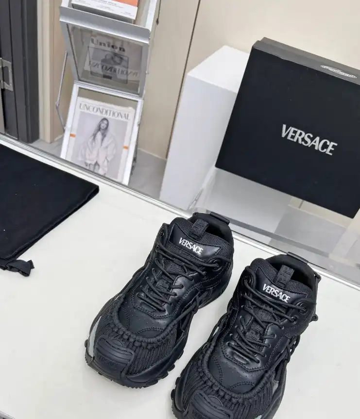 hype Givenchy Sneakers