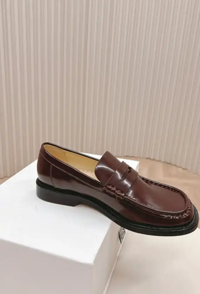 hype Loewe Leather Shoes