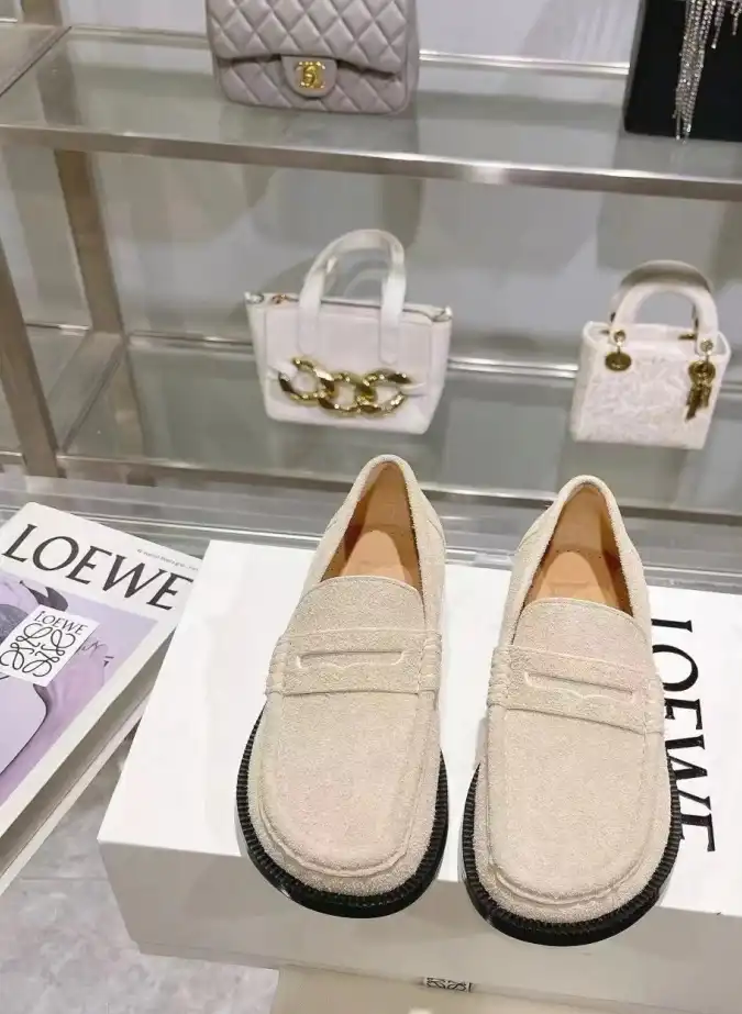 hype Loewe Leather Shoes