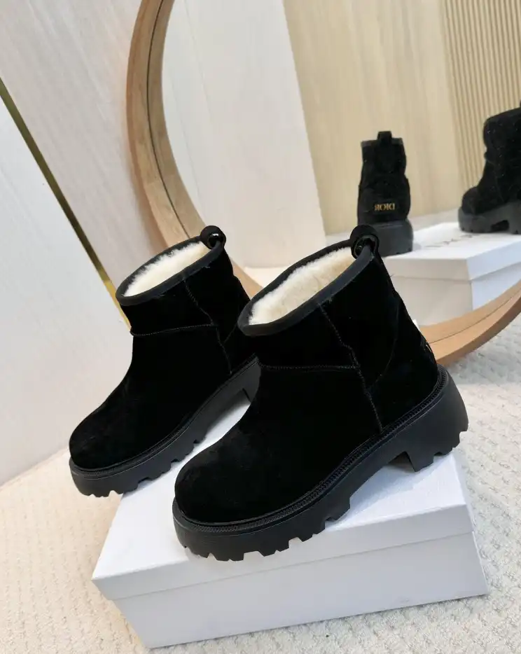 hype Christian Dior Boots