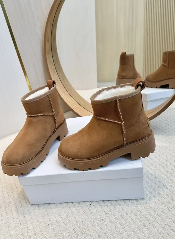 hype Christian Dior Boots