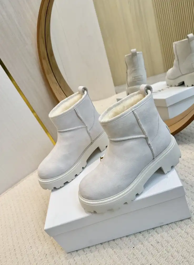 hype Christian Dior Boots