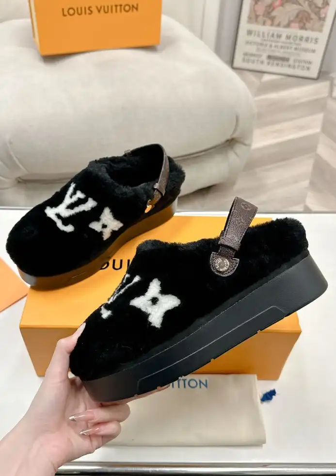 hype LV Slippers