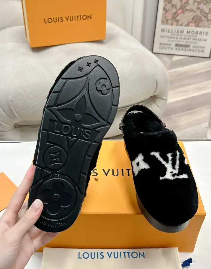 hype LV Slippers