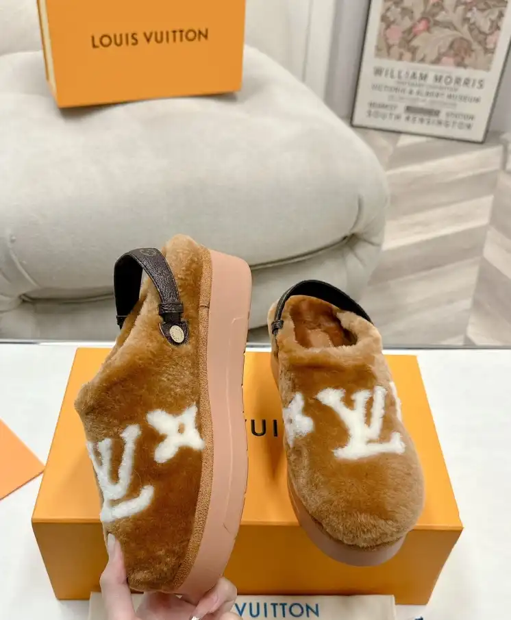 hype LV Slippers