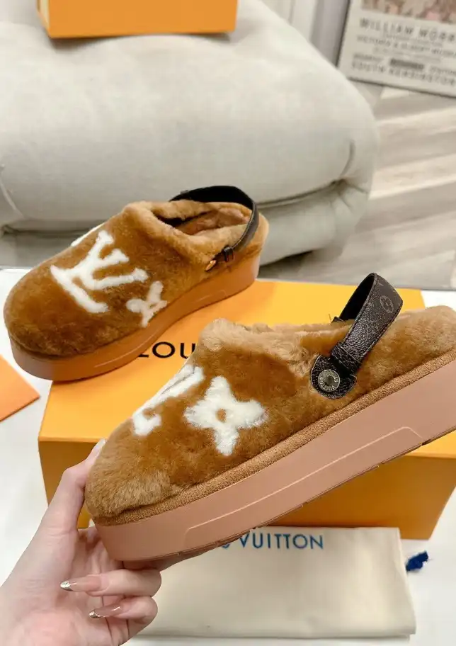 hype LV Slippers