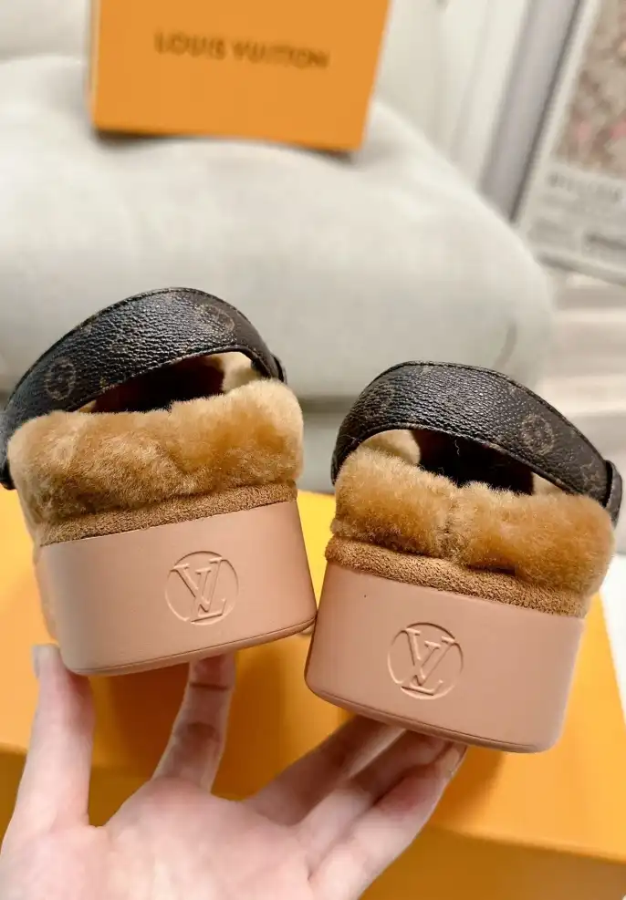 hype LV Slippers