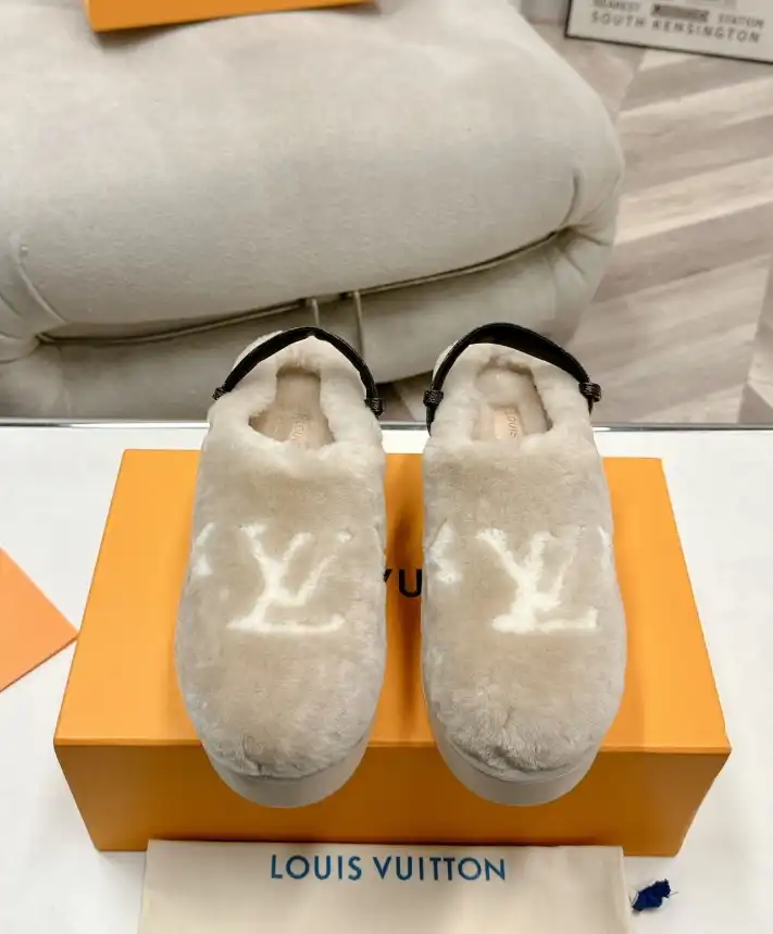 hype LV Slippers