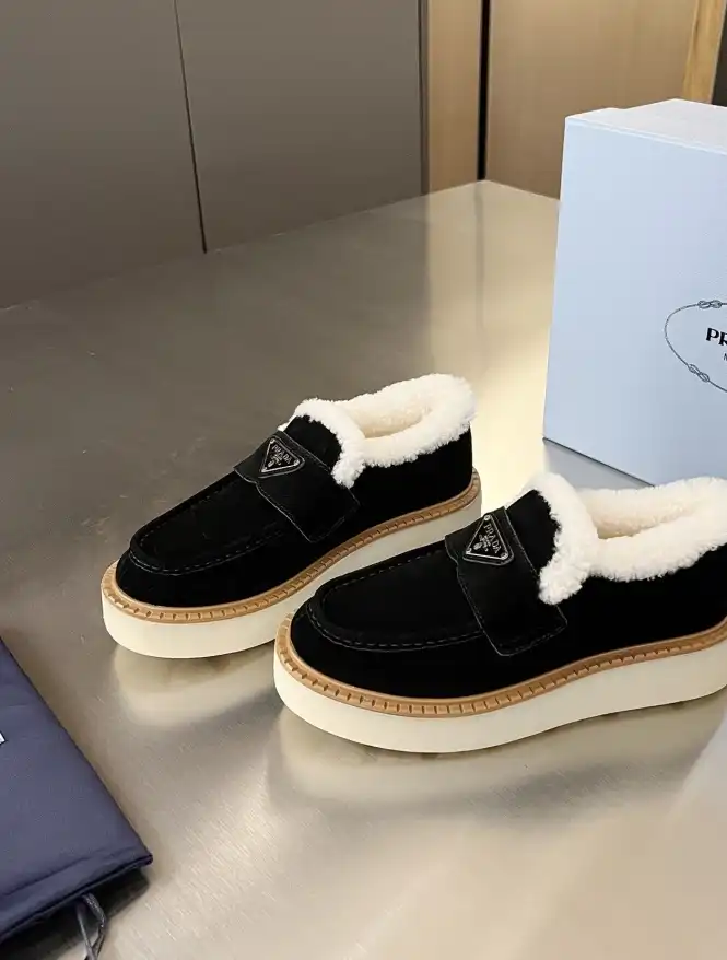 hype Prada Casual Shoes