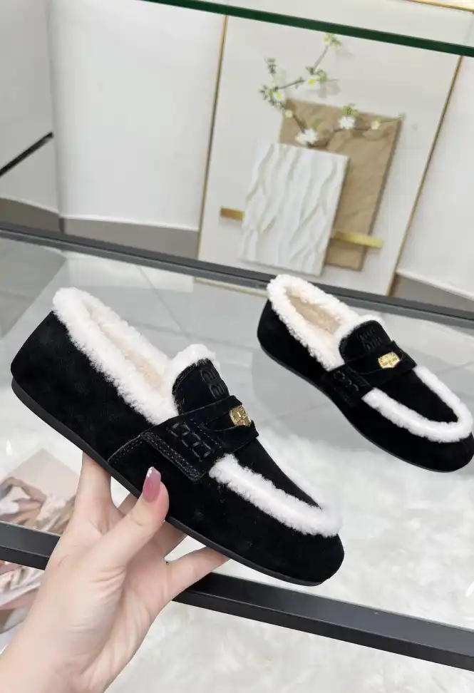 hype Miu Miu Casual Shoes