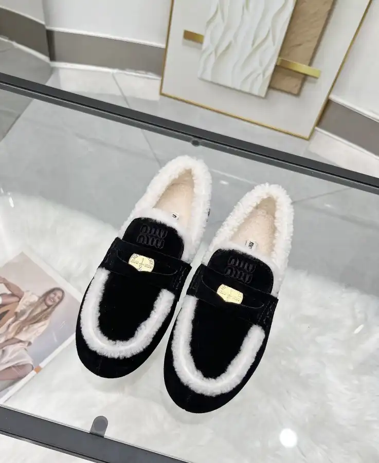 hype Miu Miu Casual Shoes