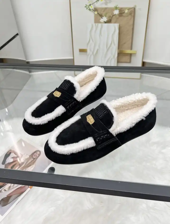 hype Miu Miu Casual Shoes