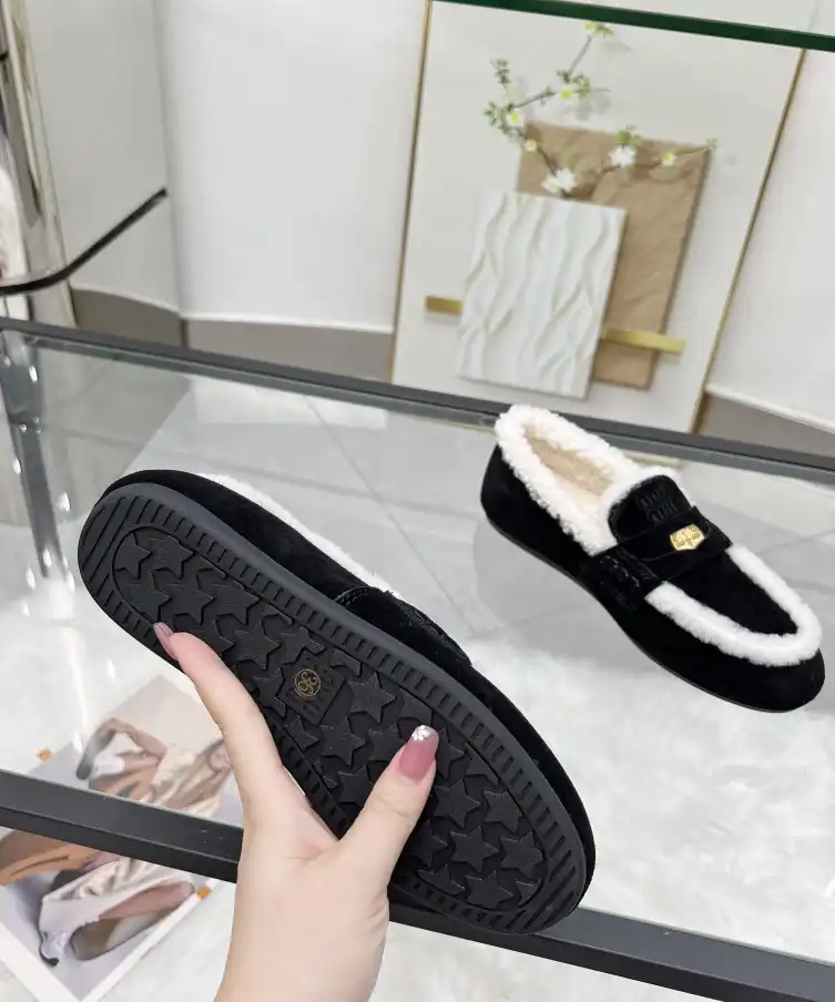 hype Miu Miu Casual Shoes