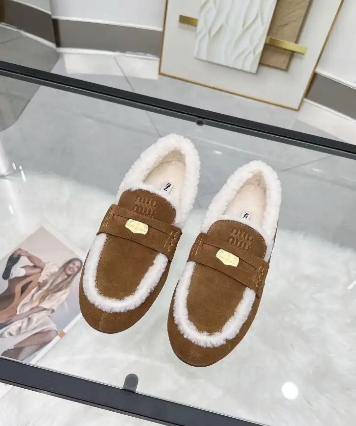 hype Miu Miu Casual Shoes