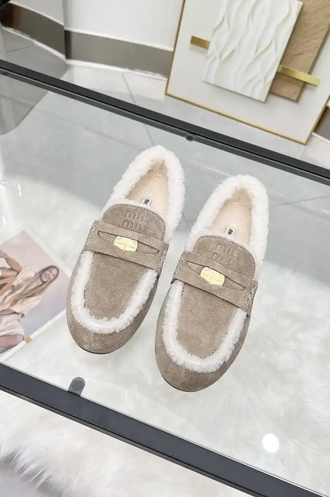 hype Miu Miu Casual Shoes