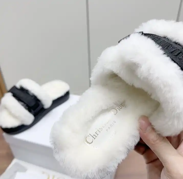 hype Christian Dior Slippers