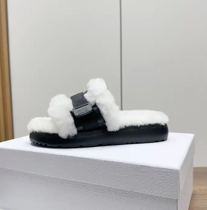 hype Christian Dior Slippers