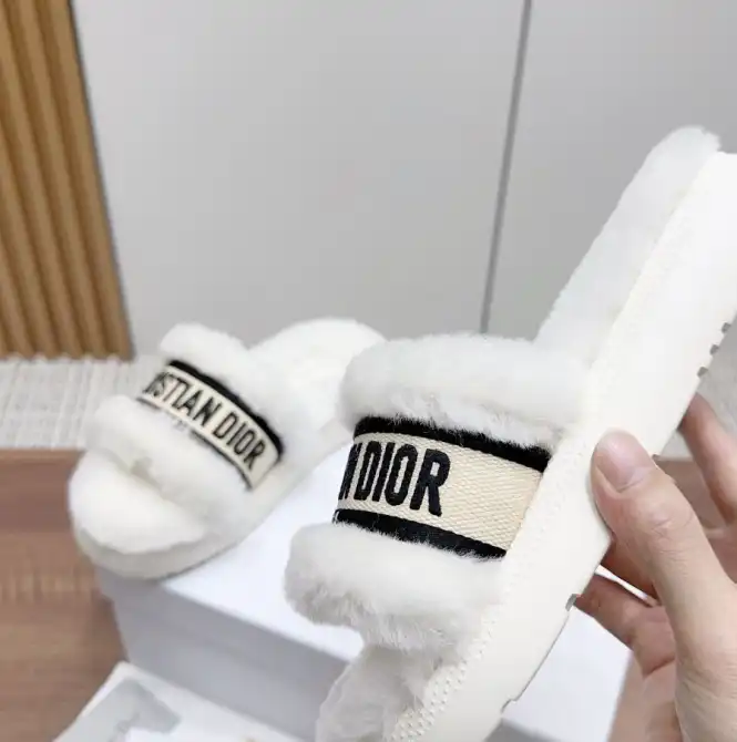 hype Christian Dior Slippers