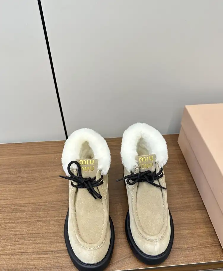 hype Miu Miu Casual Shoes