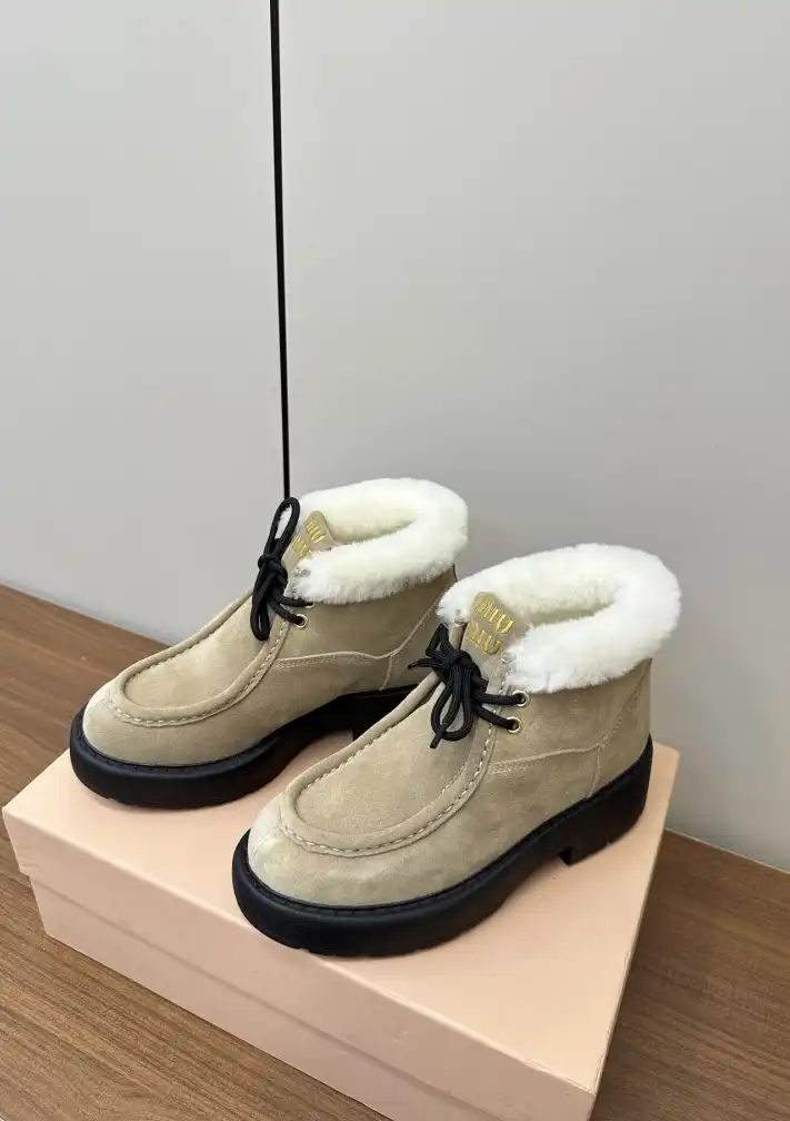 hype Miu Miu Casual Shoes