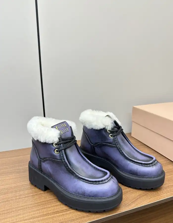 hype Miu Miu Casual Shoes