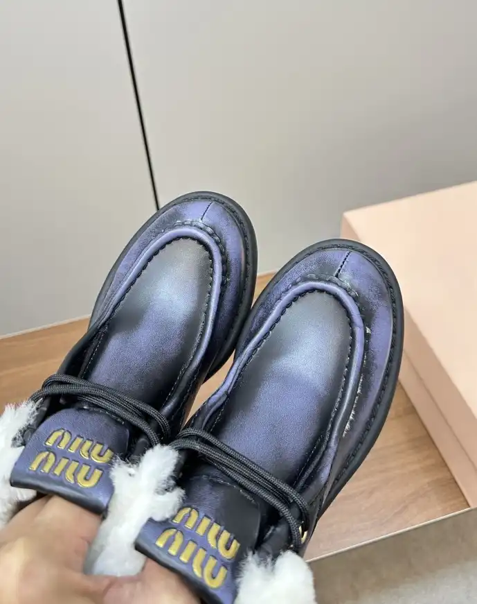 hype Miu Miu Casual Shoes