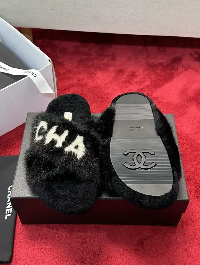 hype Chanel Slippers