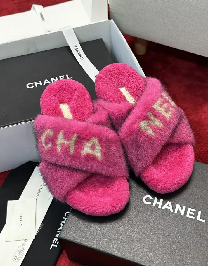 hype Chanel Slippers