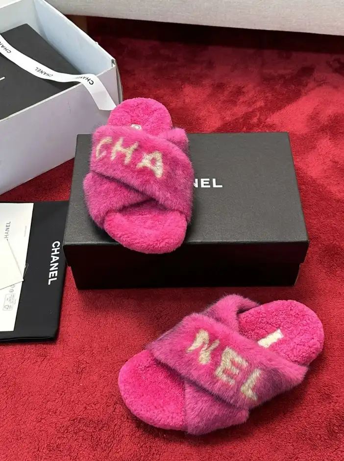 hype Chanel Slippers