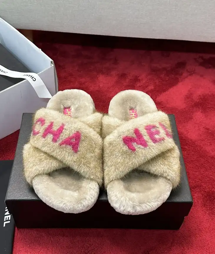 hype Chanel Slippers