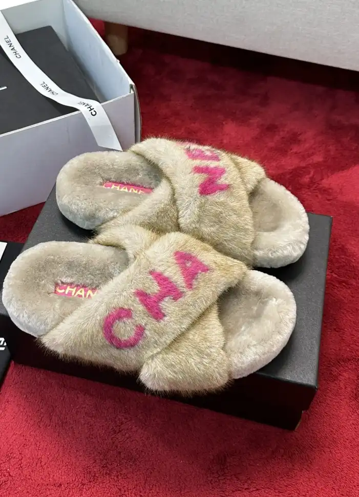 hype Chanel Slippers