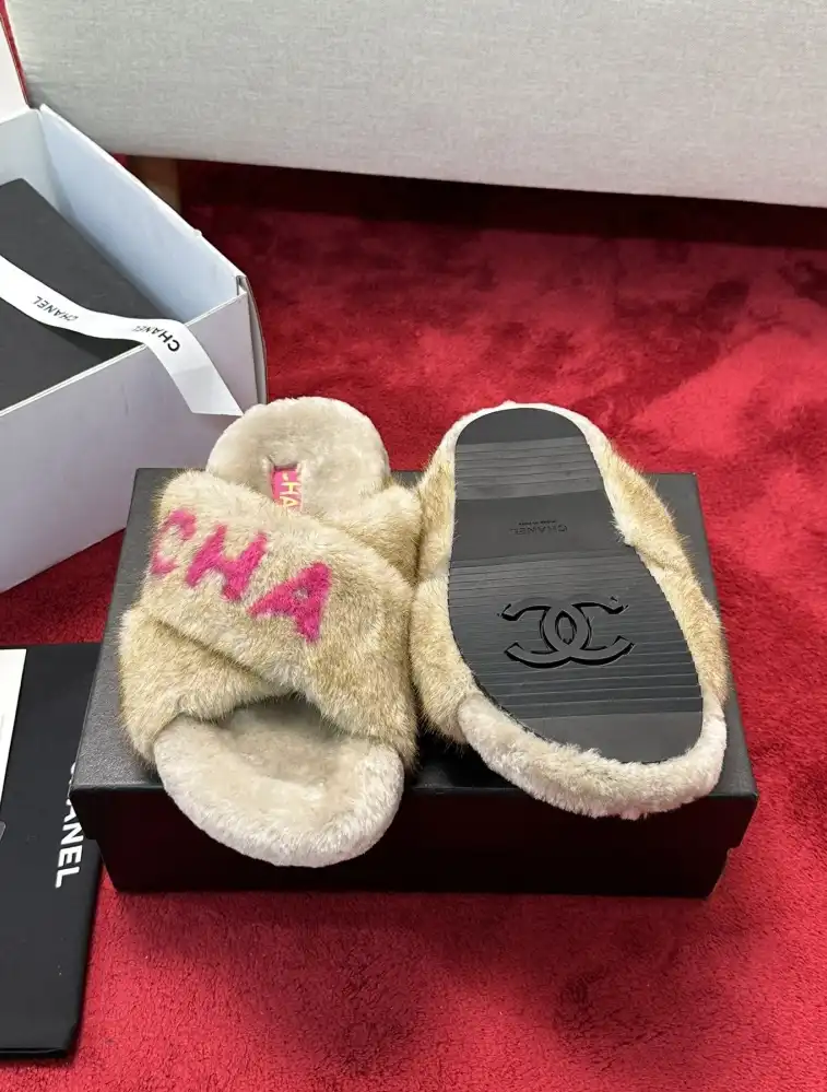 hype Chanel Slippers