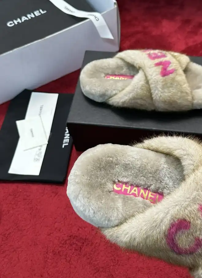 hype Chanel Slippers