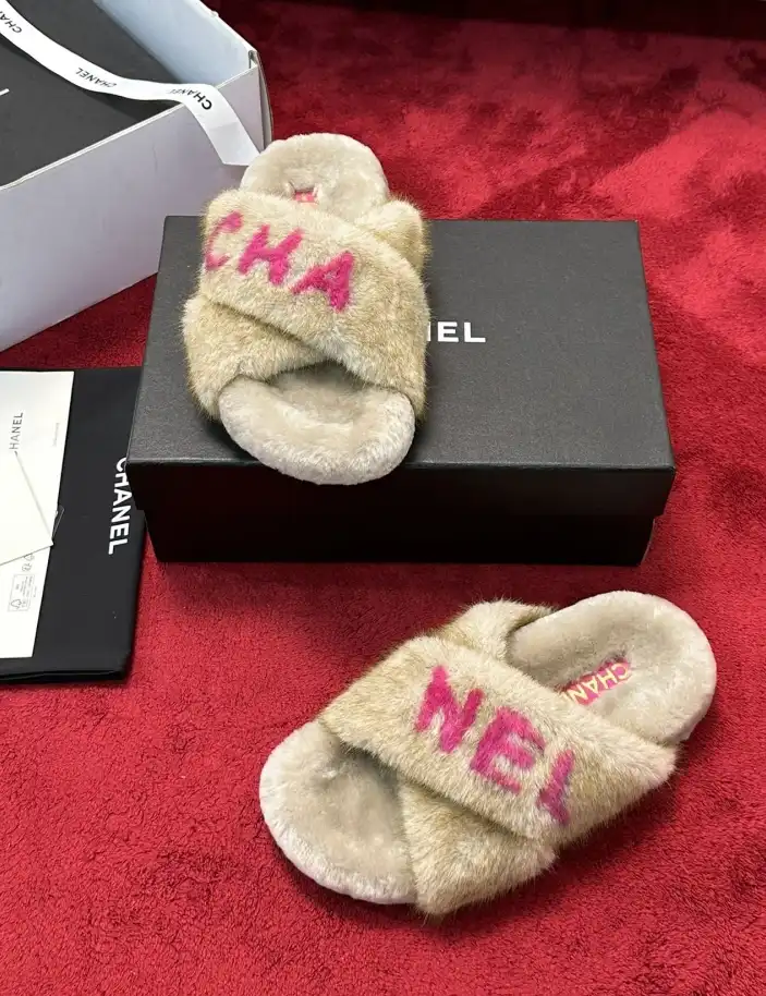 hype Chanel Slippers