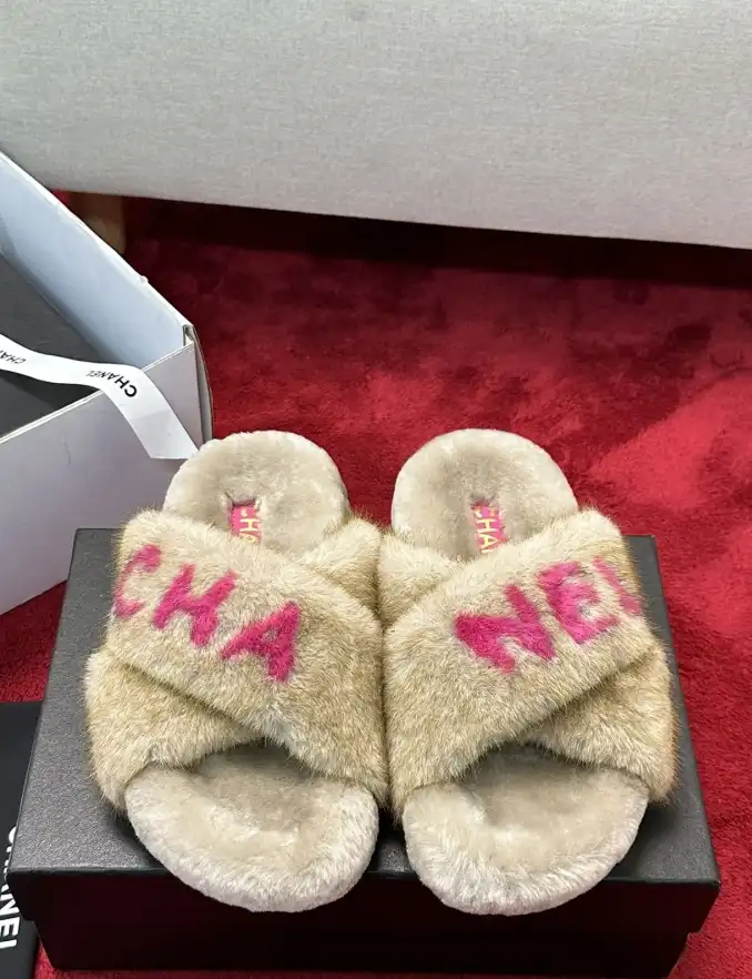 hype Chanel Slippers