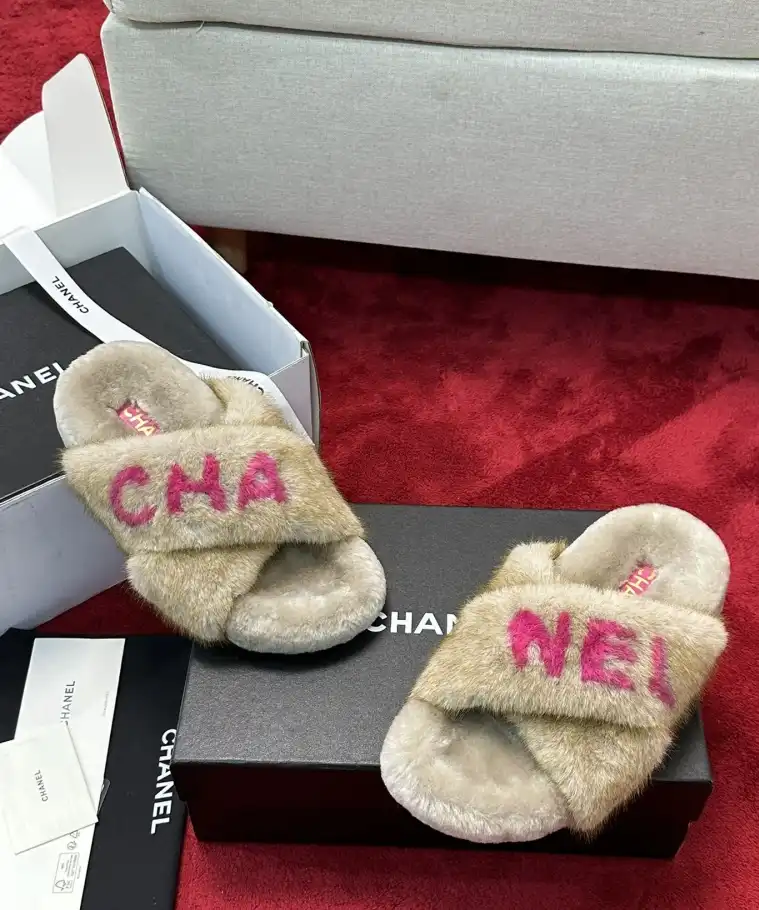 hype Chanel Slippers