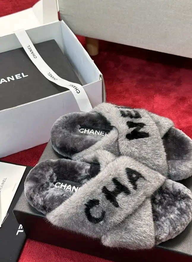 hype Chanel Slippers