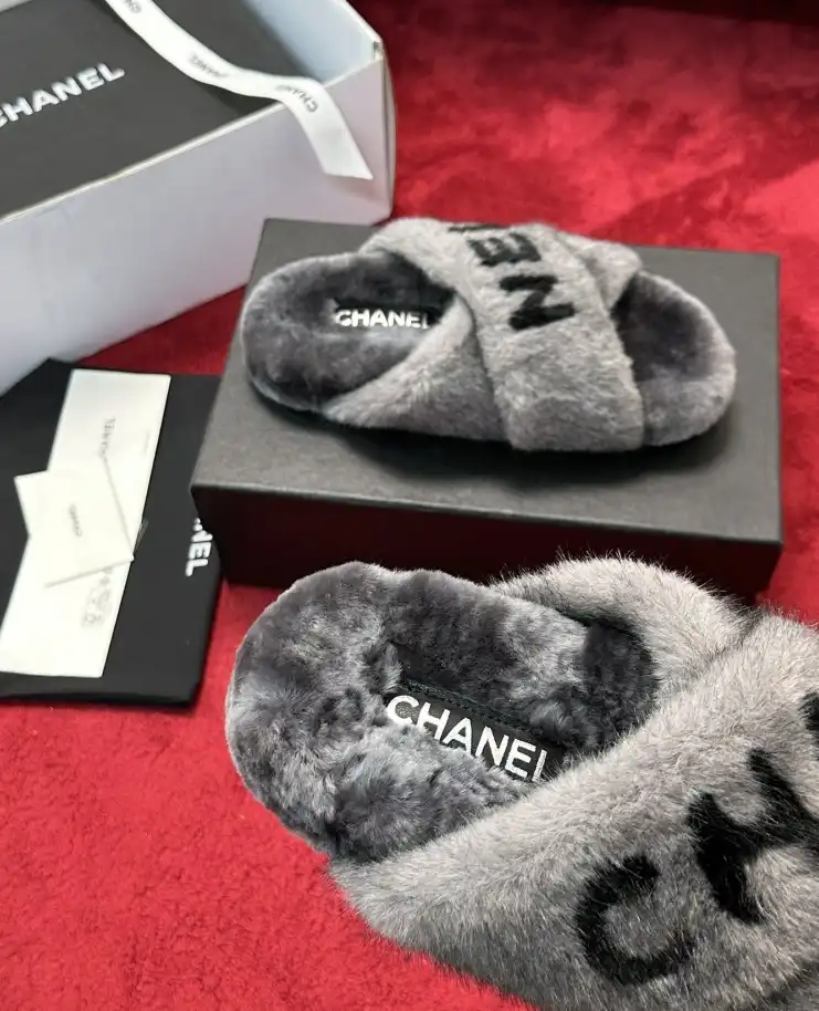 hype Chanel Slippers