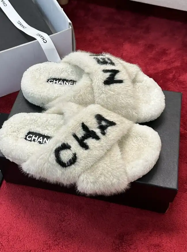 hype Chanel Slippers