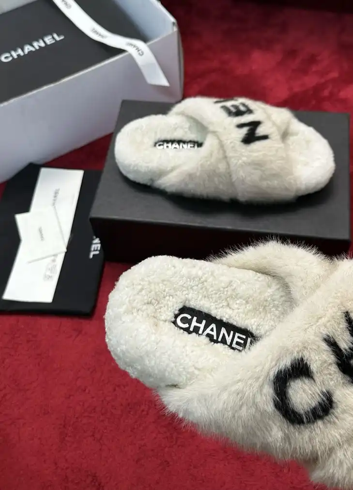 hype Chanel Slippers