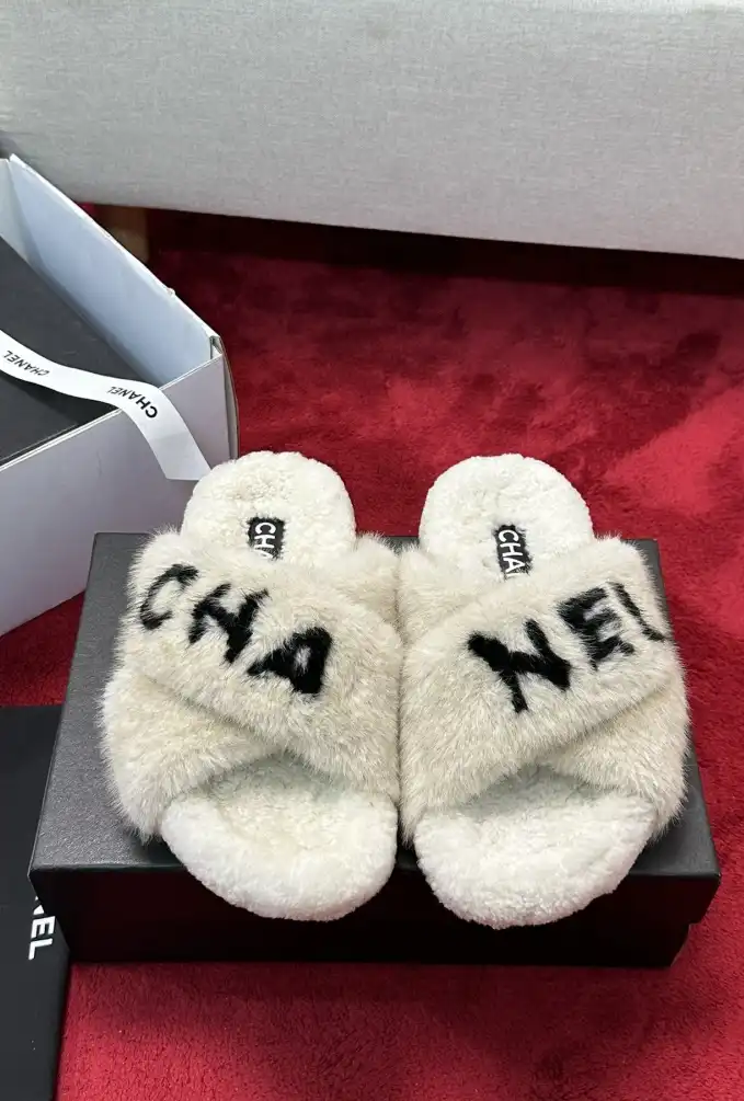 hype Chanel Slippers