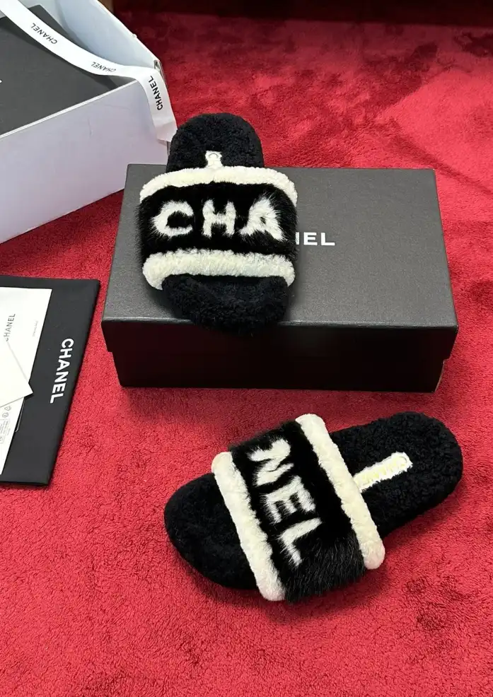 hype Chanel Slippers