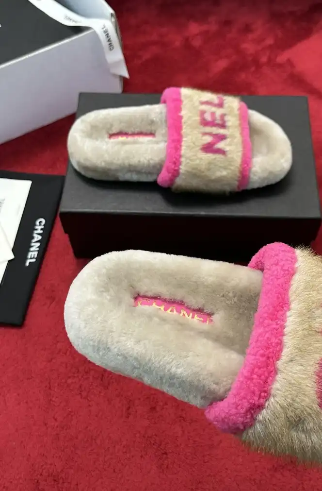 hype Chanel Slippers