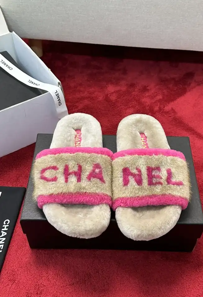 hype Chanel Slippers