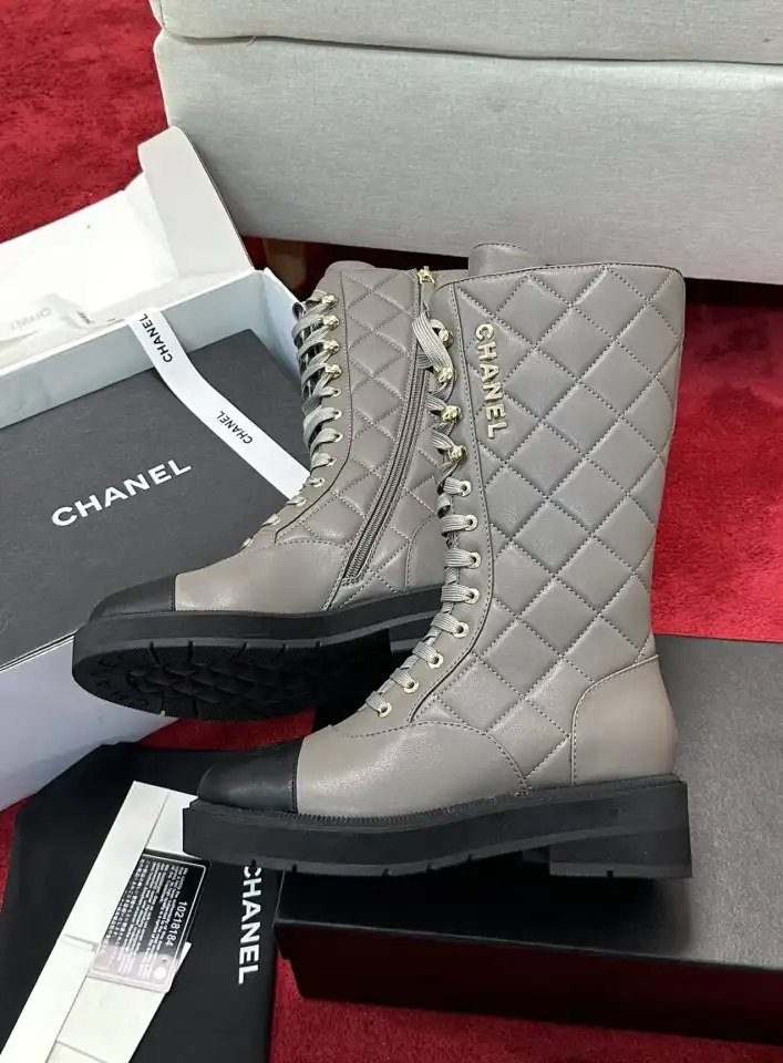 hype Chanel Boots