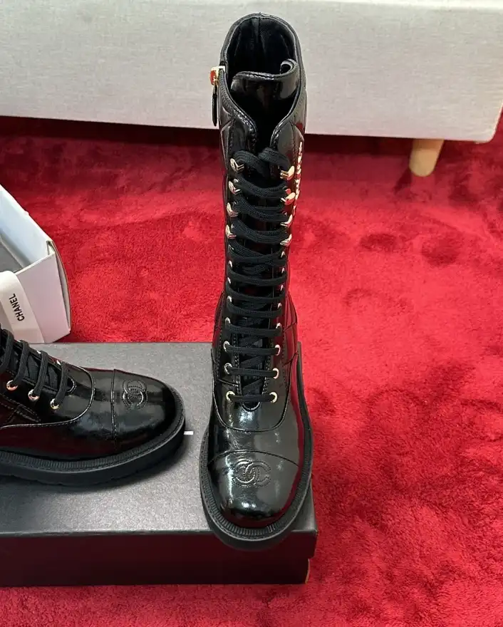 hype Chanel Boots