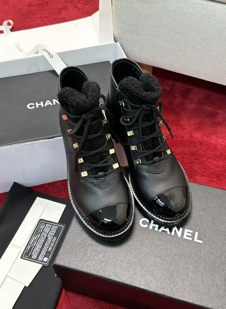 hype Chanel Boots