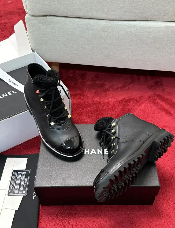 hype Chanel Boots