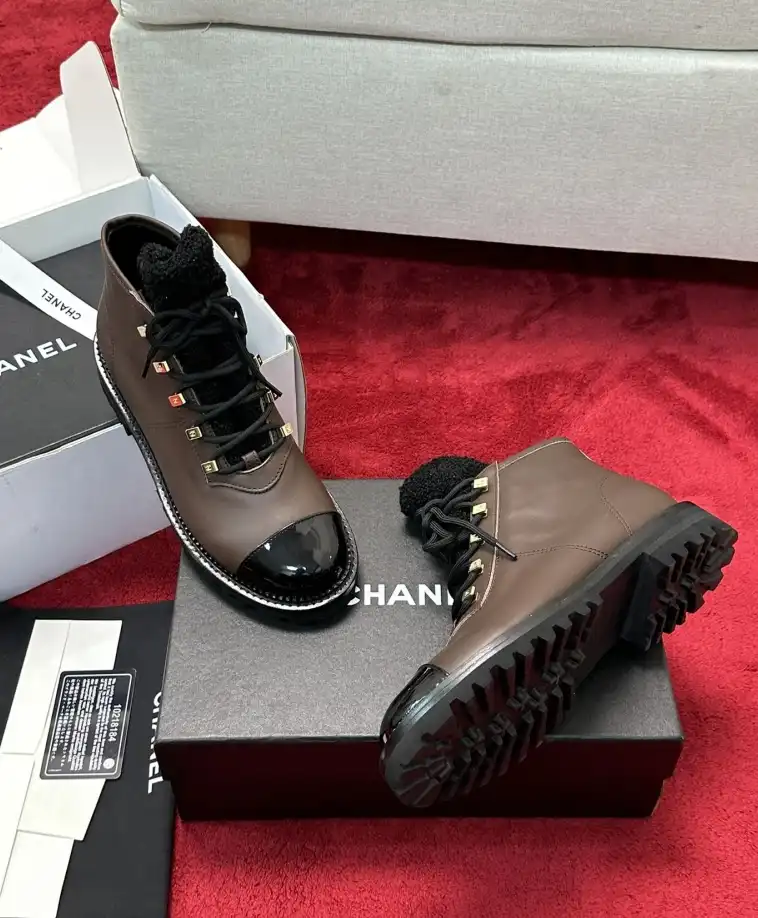 hype Chanel Boots